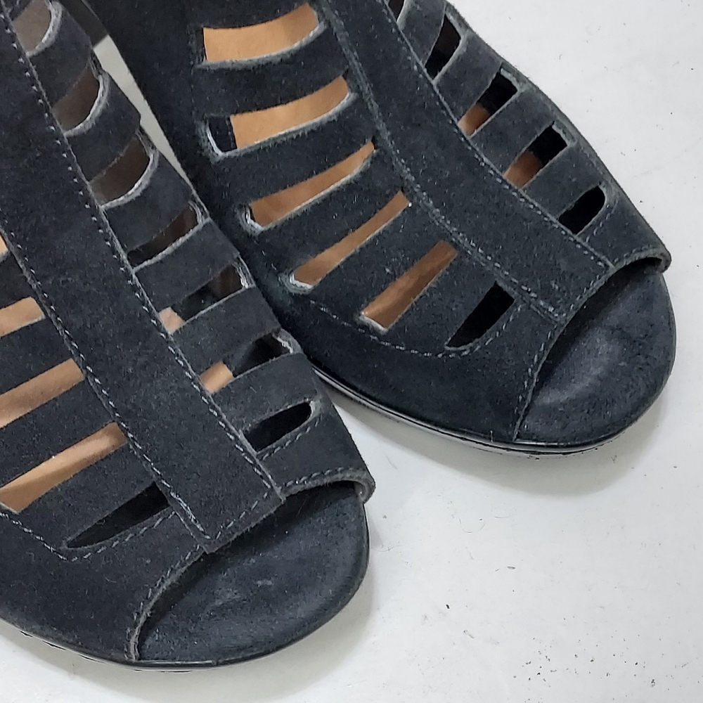 Eurosoft Vesta Slingback Heeled Sandals - Picture 8 of 11